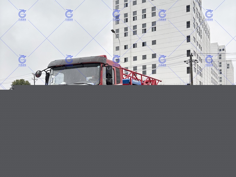 沙漠越野原裝四驅鉆機車